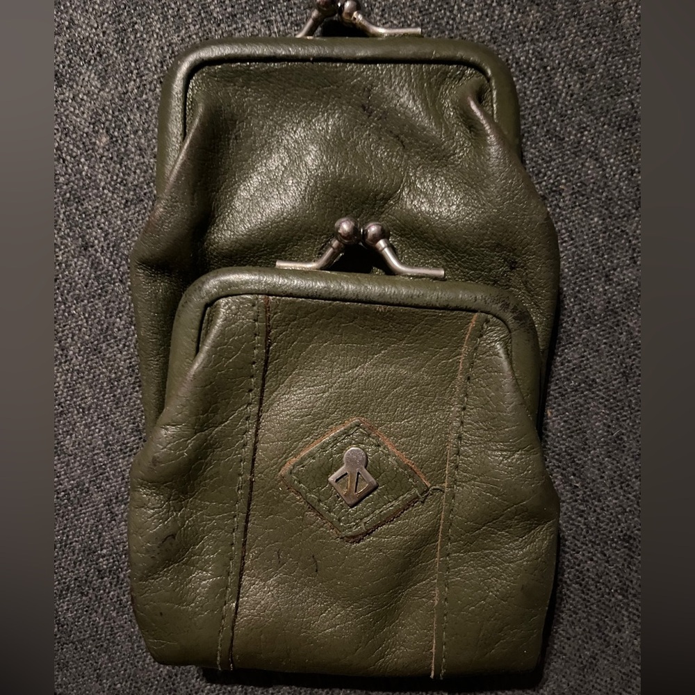 Change purse or smokes lighter vintage real leather 2 openings retro army green